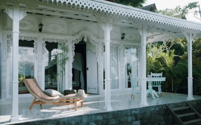 White Tortoise Eco Villa's