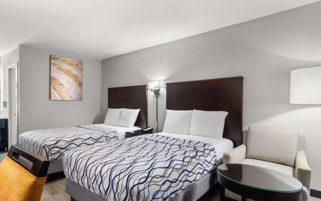 Suburban Studios Orange Park - Jacksonville near Naval Air Station