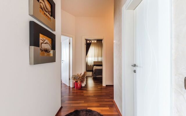 Vollga Luxury Seafront Suite