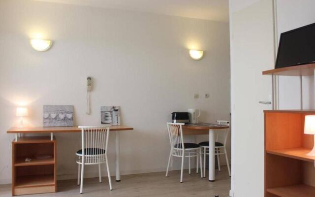 Appartement La Rochelle 1 Piece 2 Personnes Fr 1 246 213