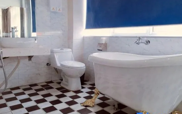 Tang River Will Kaileen Hotel – Bathroom – Nanyang