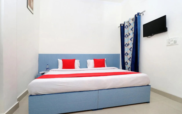 OYO 27669 Harkirat Niwas