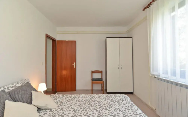 Apartment 628