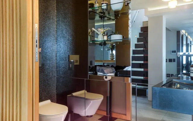 Barley Beach Luxury Penthouse - Camps Bay