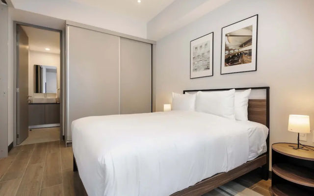w Enchanting 1BR in the Heart of Interlomas
