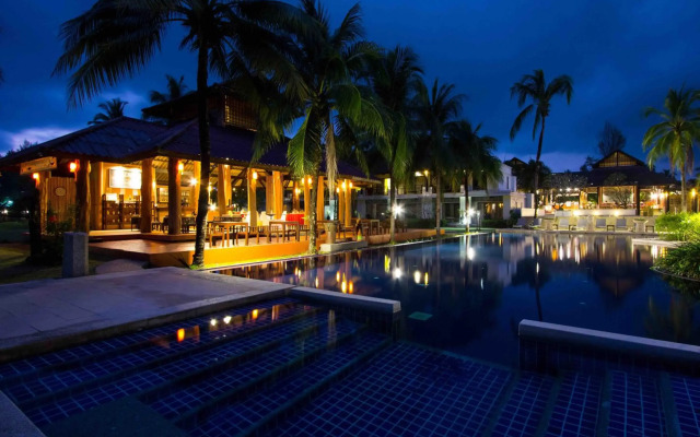 Palm Galleria Resort