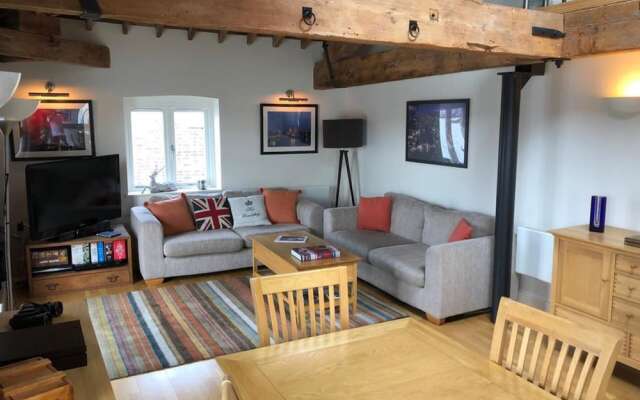 Riverside Penthouse Apartment