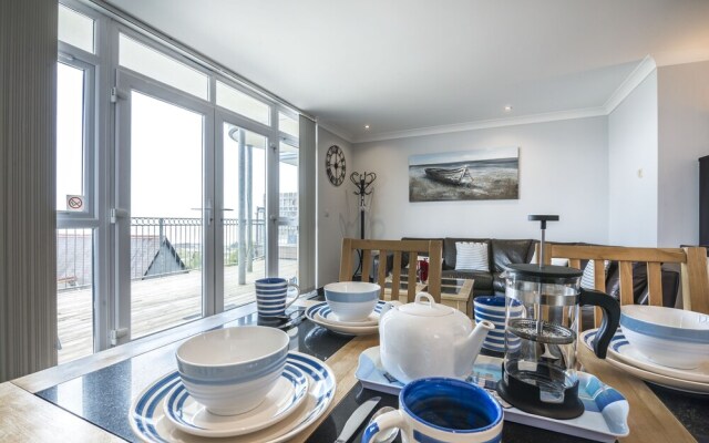Pendine Heights - 2 Bedroom Apartment