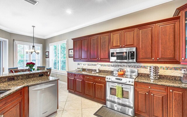 Palm Island Canal Home - 4 BR