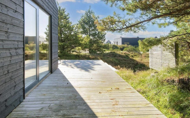 Spacious Holiday Home in Rømø near Sea