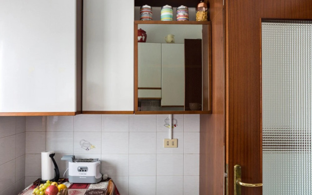 Parma A due passi dall'Ospedale Apartment