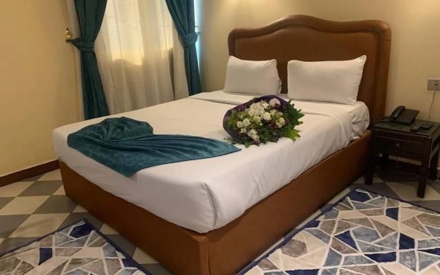 Holidays Express Hotel