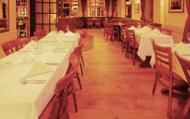 The Tree Hotel at Iffley