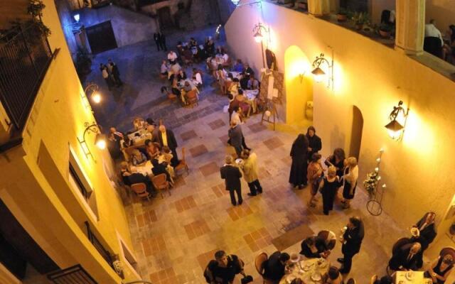 Castello di Altomonte