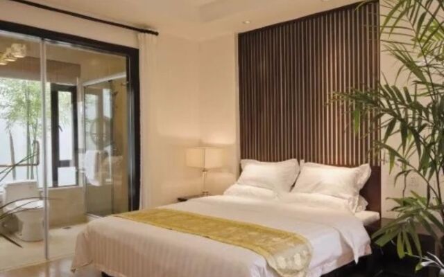 Yayuan Garden Holiday Hotel