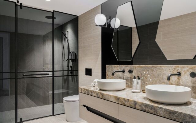 The Langham, Gold Coast and Jewel Residences