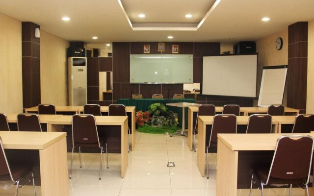 JL Star Hotel