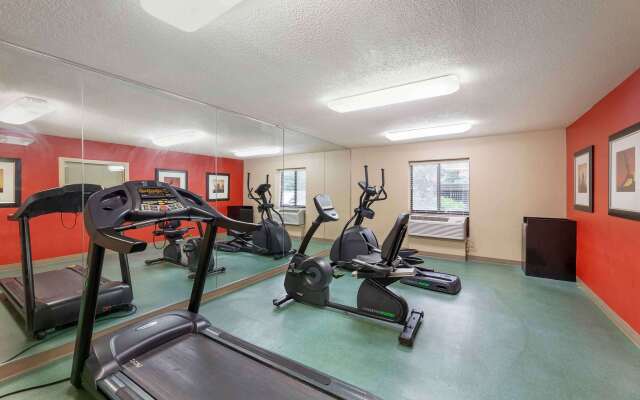 Extended Stay America Suites Cleveland Westlake