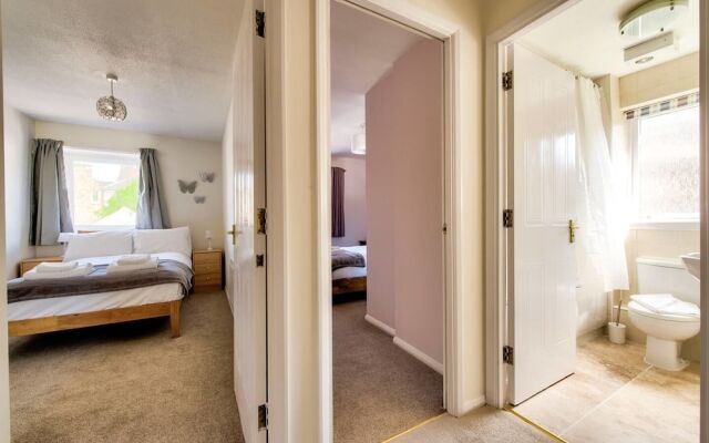 Spacious 2bed Close to City Centre