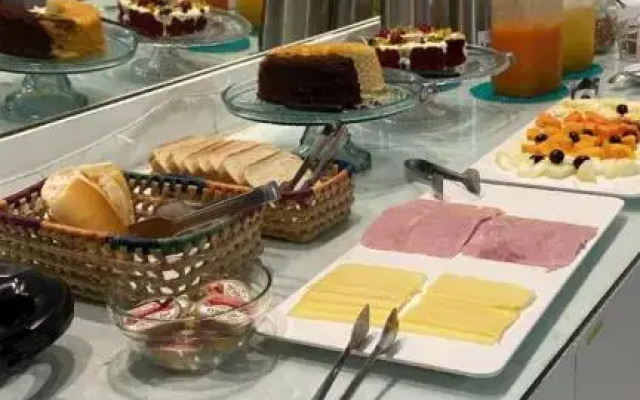 Pousada Fast Inn