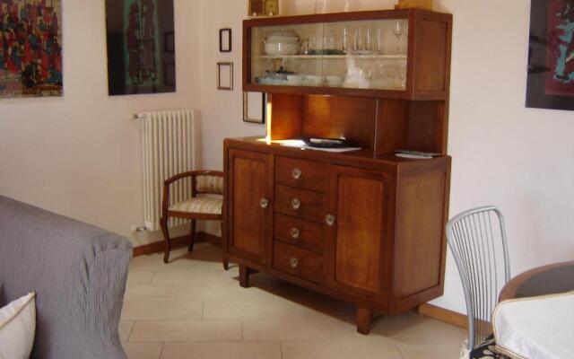 A 7 Km Da Salo' Casa Del Sole Mansarda