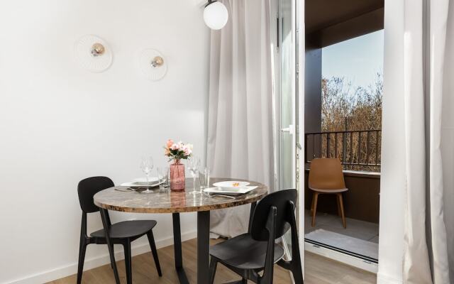 Studio Winiarska With Parking by Renters