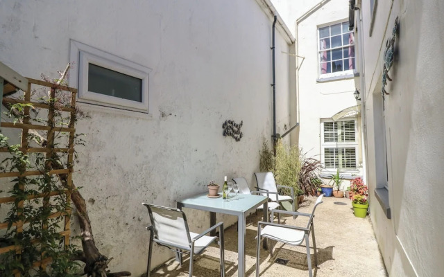 Willow Cottage
