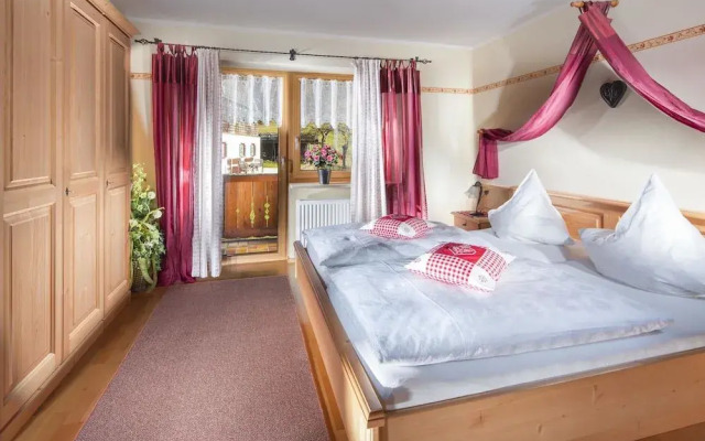 Ferienwohnungen Gästehaus Lärcheck