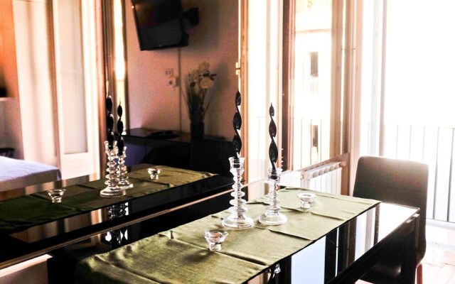 Spanish Steps Studio