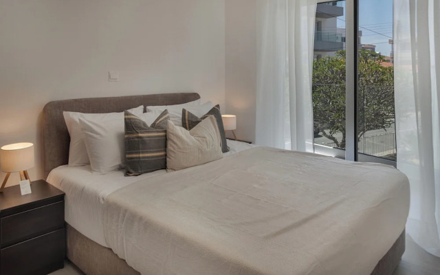 Phaedrus Living: Travertine Residences 101