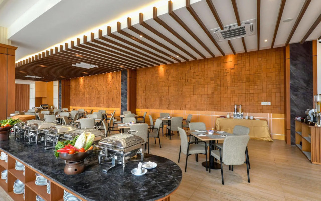 FOX Harris Hotel & Conventions Banjarnegara