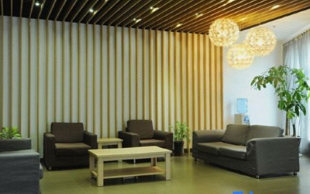 Motel 168 (Guangzhou Hualin International Jade City)