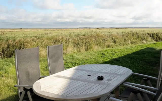8 Person Holiday Home in Ulfborg