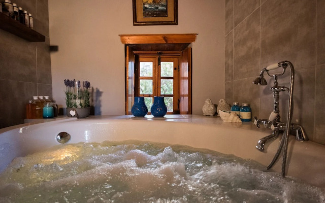 Casa Felicia  by VillaRentalsgr