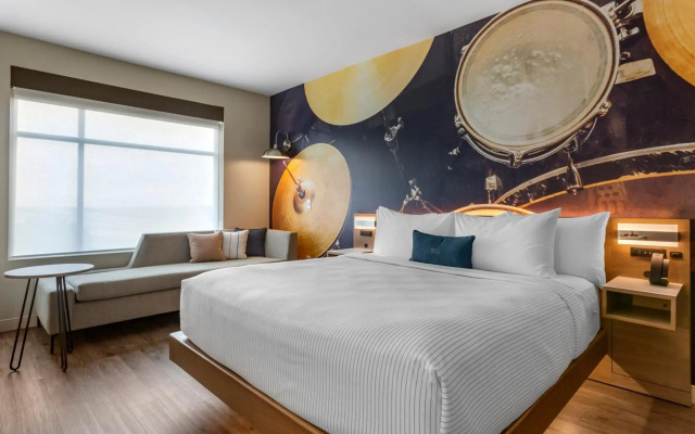 Cambria Hotel Austin Airport