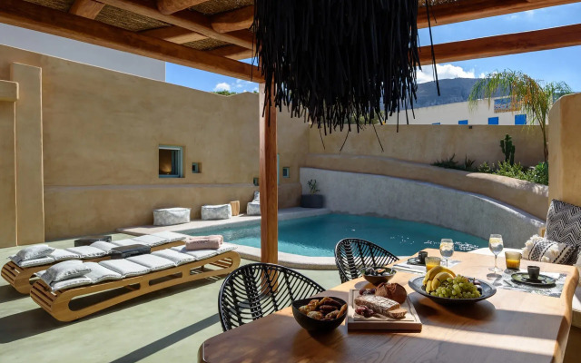 Potamos Luxury House