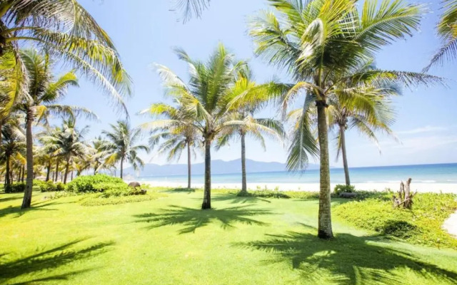 Luxury Danang Beach Pool Villa