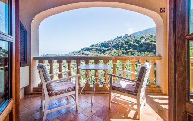 Es Moli Hotel