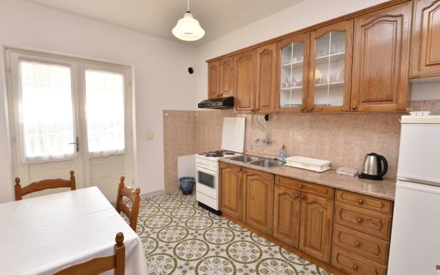 Apartment Damir