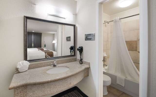 Quality Inn & Suites Lufkin