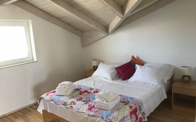 Villa Bachelor