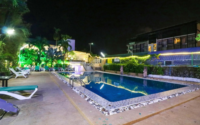 Natural Beach Hotel Pattaya