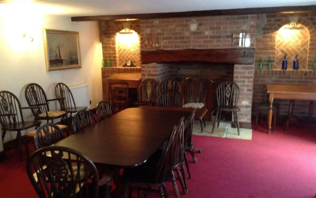 The Crown Hotel