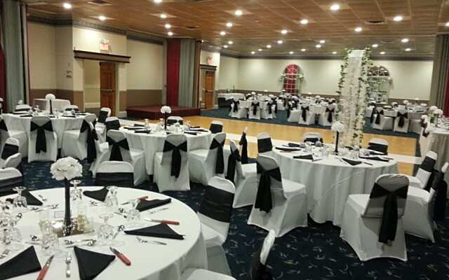 Whaler Inn and Suites