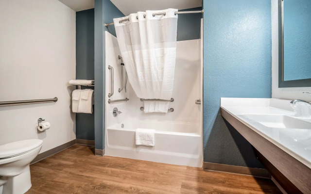WoodSpring Suites Naples