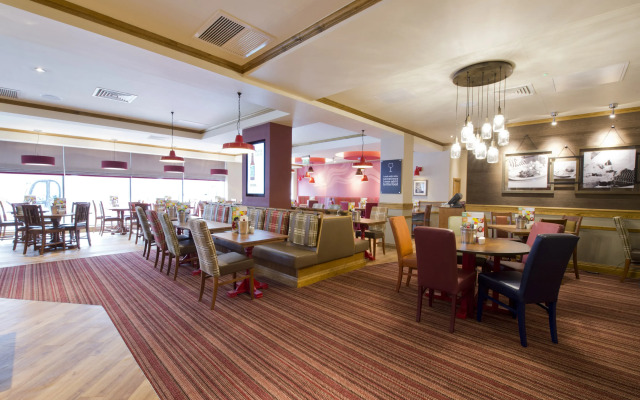 Premier Inn Bristol City Centre Lewins Mead