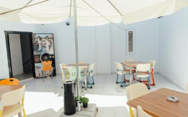 Sare Suites