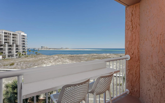 Perdido Beach Resort