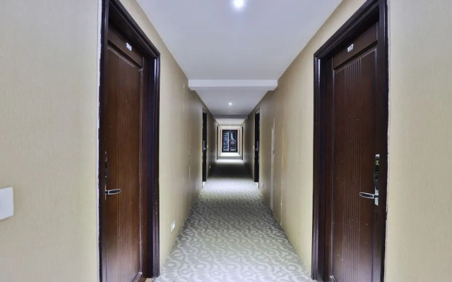 OYO 23180 Patel Ni Motel