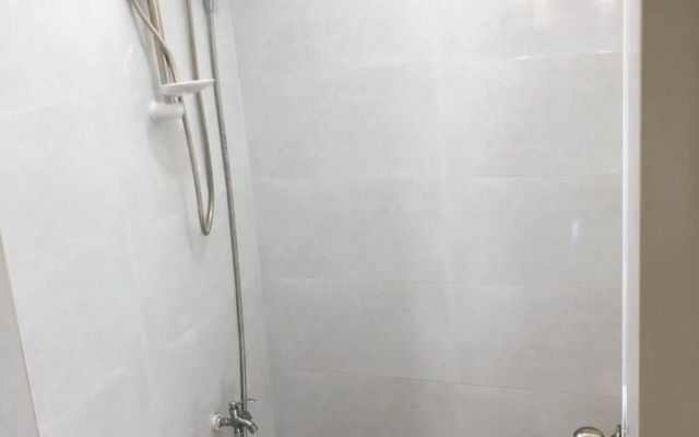 Door 1 Bench Apartment